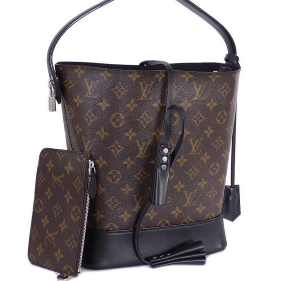 Louis Vuitton Handbags - LV Macassar Noe Idole Bag